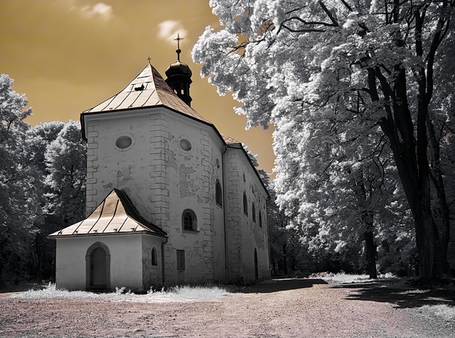 Browse gallery in a new window